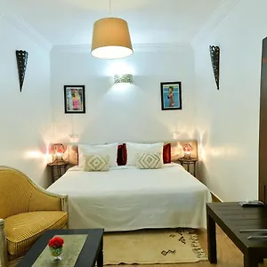 lauberge-de-tennis-msc.marrakeshhotelsmorocco.com/
